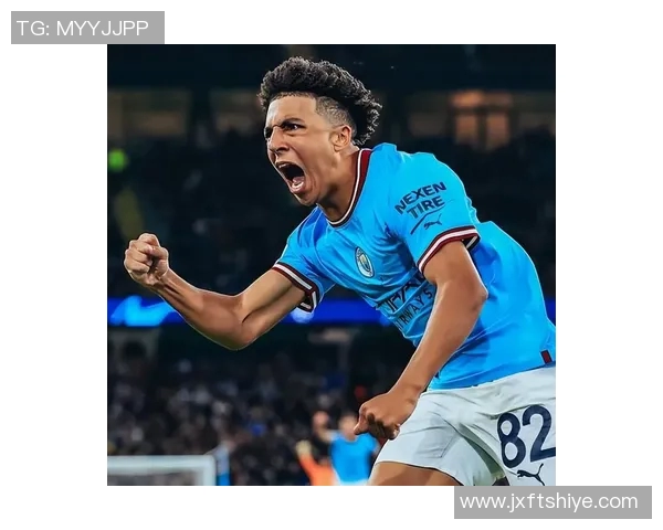 15岁足球天才少年闪耀绿茵场掀起新一代足坛青春风暴